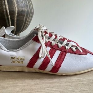 Adidas japan red/white/cream NEW